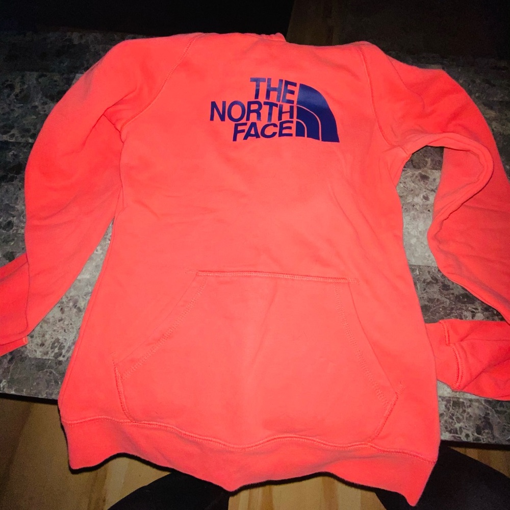 Coral/pink the North face hoodie